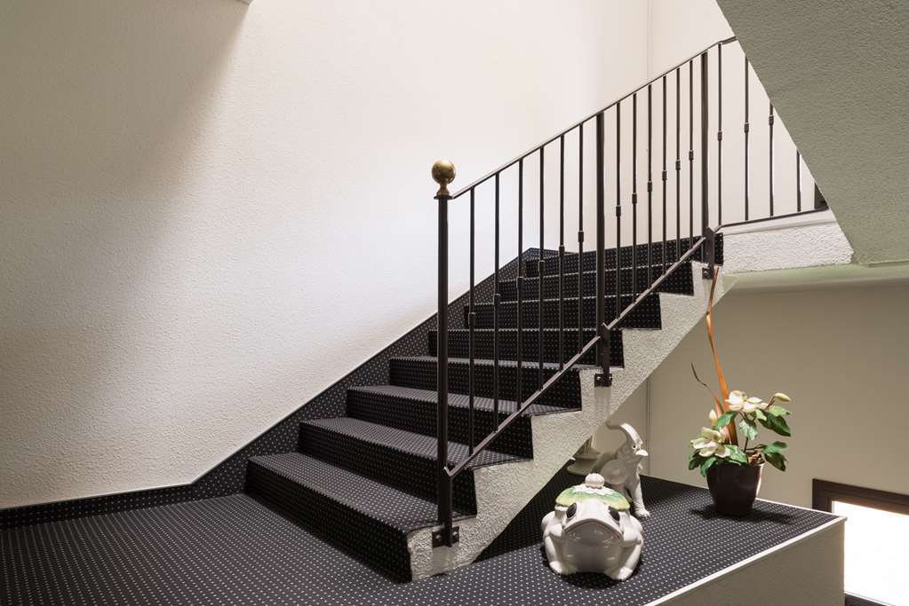 Hotel Les Amandiers 투르농쉬르론 시설 사진